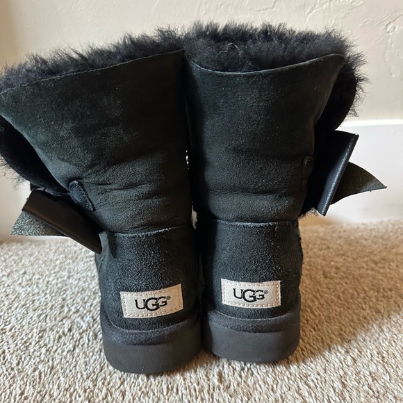 Ugg Daelynn Boot - Picture 4 of 5